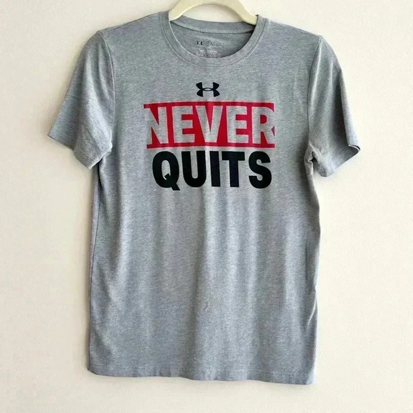 Under Armour Loose Fit "Never Quits" Grey Graphic T-Shirt, Size Youth Large - Picture 1 of 15